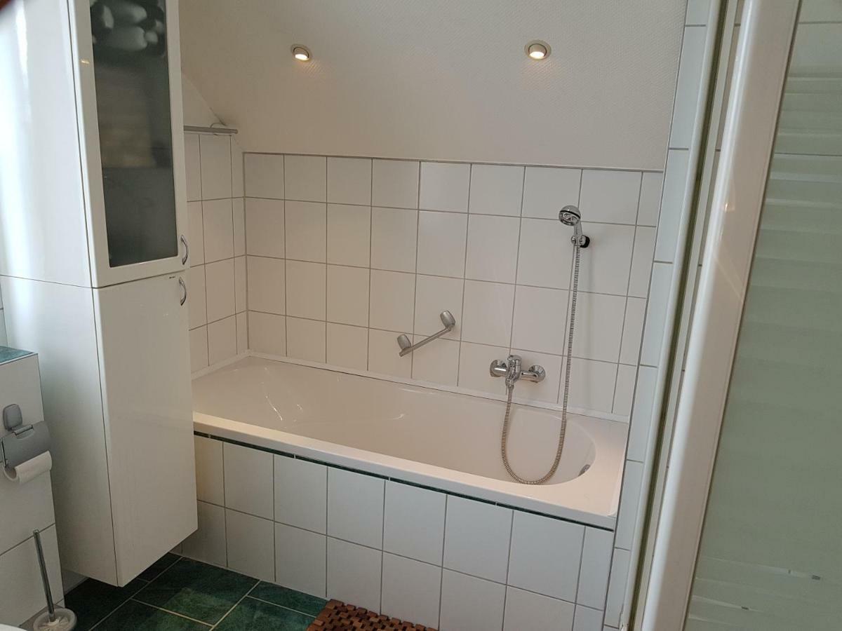Ferien, Messewohnung In Der Nahe Des Uniklinikum Appartement Düsseldorf